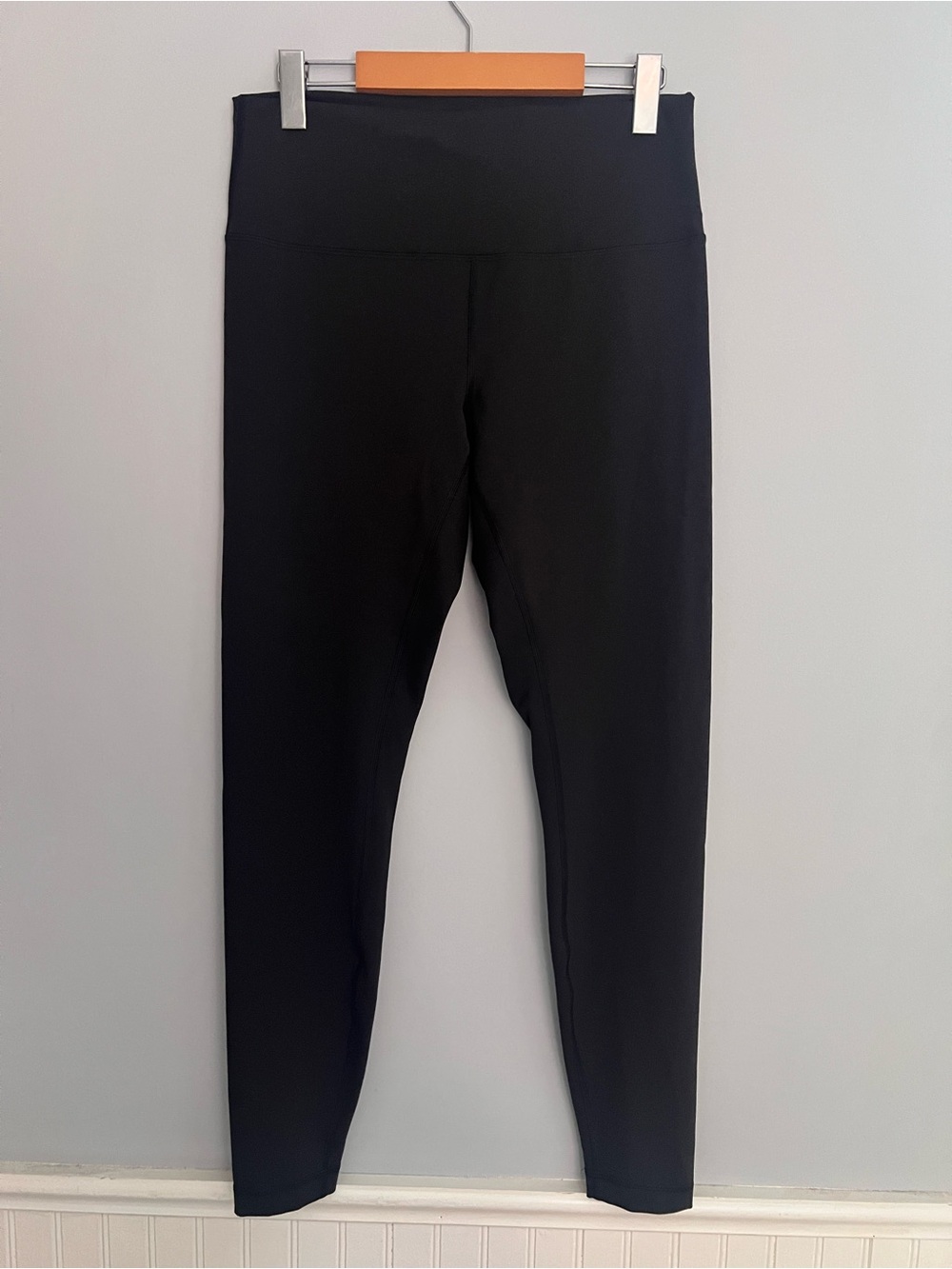 Lululemon Team Canada Wunder Train High-Rise Tight 28" COC Logo Everlux Size 12 - Picture 2 of 8